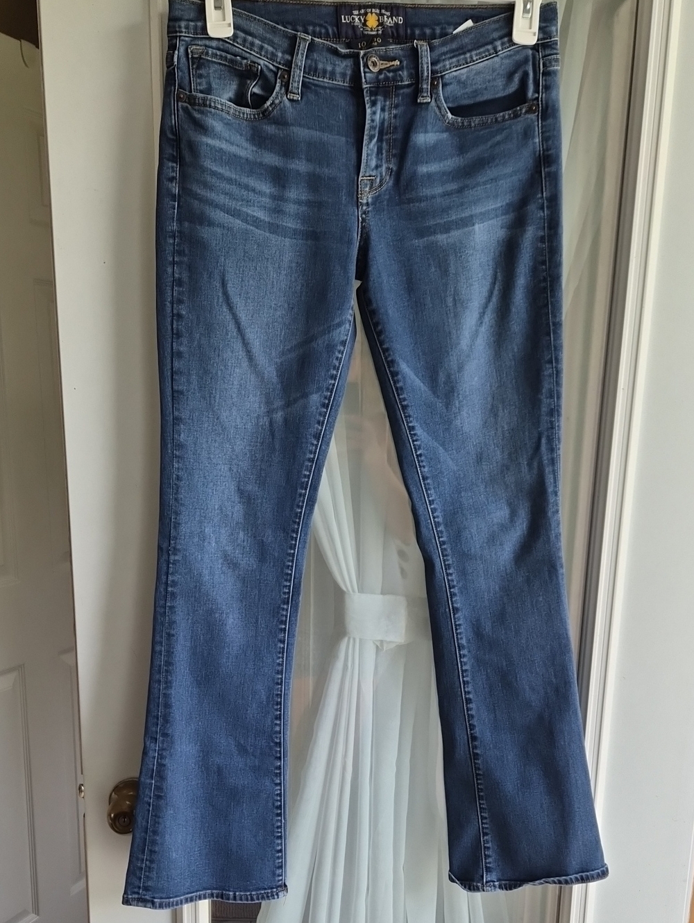 Lucky Brand Women's Medium Blue Charlie Baby Bootcut Jeans